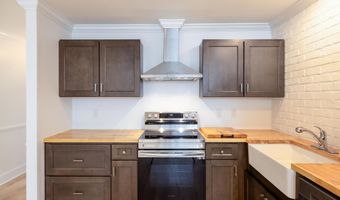 502 New St, Beaufort, SC 29902