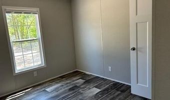 908 Bethel Freewill Rd, Baxley, GA 31513