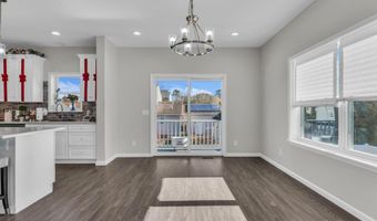 315 Parisen Ave, Bayville, NJ 08721