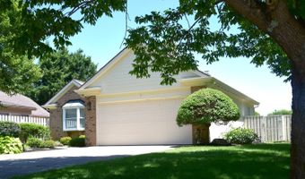 15 Ash Hill Ct, Batesville, IN 47006