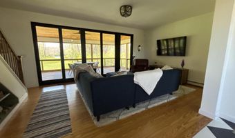 382 Sharon Station Rd, Amenia, NY 12501