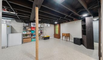 1518 E HARRIET St, Appleton, WI 54915