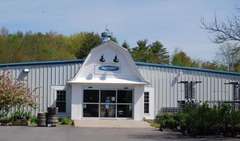 670 Alfred Rd, Arundel, ME 04046