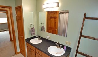 428 Gadd Rd, Alden, NY 14004