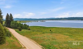 2 Cub Trl, Cascade, ID 83611