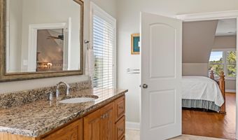 417 LAKEWINDS Rd, Alexander City, AL 35010