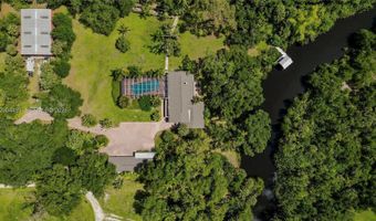 18220 Elmwood Dr, Alva, FL 33920