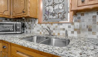 4701 N Peniel Ave, Bethany, OK 73008
