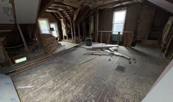 2520 W CHESTNUT Ave, Altoona, PA 16601