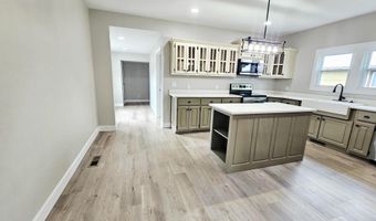 2023 East Ave, Baxter Springs, KS 66713