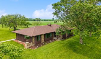 21496 290th St, Adel, IA 50003