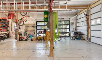105 E 4th St, Augusta, KY 41002