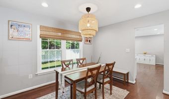 7832 FORDSON Rd, Alexandria, VA 22306