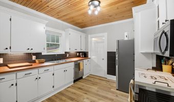 1519 W Madison Ave, Athens, TN 37303