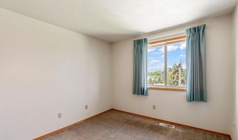 63552 Boyd Acres Rd, Bend, OR 97701
