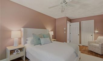 431 Sampan Ave, Jamestown, RI 02835