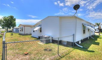 948 Frangi Pani Dr, Barefoot Bay, FL 32976