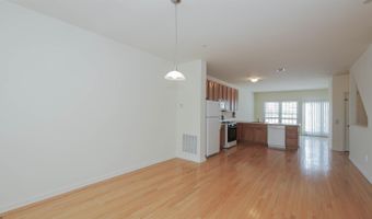 4 Chelsea Ct, Atlantic City, NJ 08401