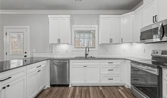 2 Creetown Ln, Bella Vista, AR 72715