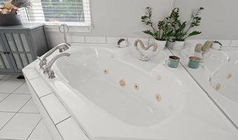 1248 MAPLE Ave, Atco, NJ 08004