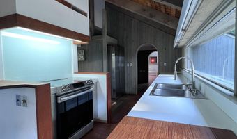 435 Avery Hill Rd, Alton, NH 03810