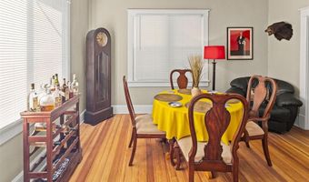 607 Milton Rd, Alton, IL 62002