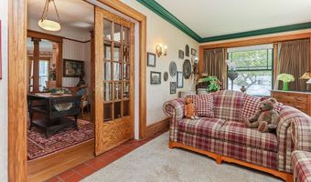 721 6th Ave E, Alexandria, MN 56308