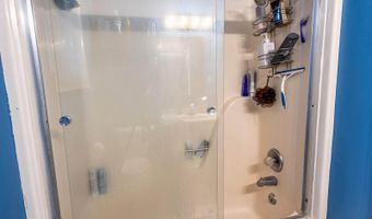 5 Autumn Rd, Arkansas City, KS 67005