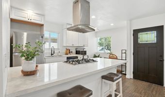 1622 Cherry Pl, Escondido, CA 92027