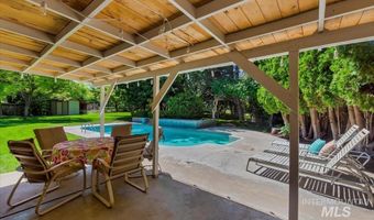 13712 Jarett St, Caldwell, ID 83607