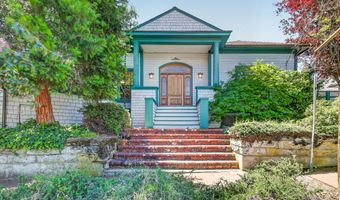 19 Gresham St, Ashland, OR 97520