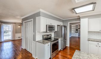 263 Fairlane Dr, Spartanburg, SC 29307