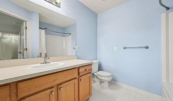 2878 Barclay Way, Ann Arbor, MI 48105