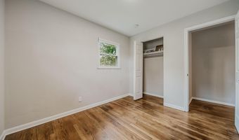 5135 Fairlane Rd, Columbus, OH 43207