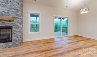 15 Woodchuck Cv, Alexander, NC 28701