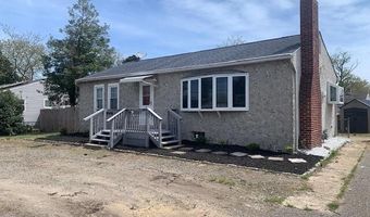 225 Admiral Ave, Beachwood, NJ 08722