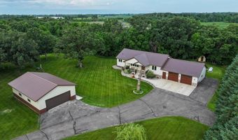 4700 Rural Oaks Dr SE, Alexandria, MN 56308