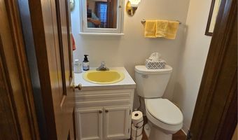 4631 Diane Dr, Ashtabula, OH 44004