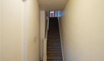 638 N 16th St, Allentown, PA 18102