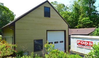 11 Buckeye Brook Rd, Charlestown, RI 02813