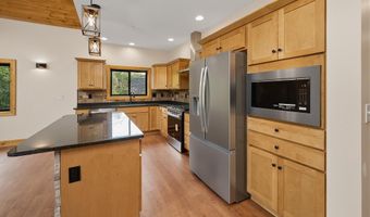 150 COLLEGE HEIGHTS Ct, Accident, MD 21520
