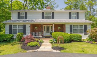 1201 Overlook Dr, Alliance, OH 44601