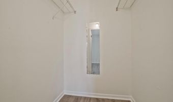 3308 WYNDHAM Cir 321, Alexandria, VA 22302