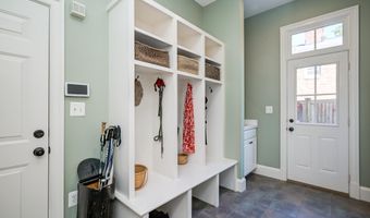 7505 MARBURY Rd, Bethesda, MD 20817