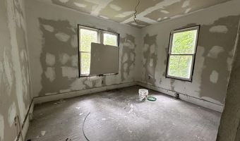 210 Callahan Ave, Appalachia, VA 24216