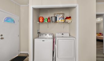 73 Mcleod Ln, Bassfield, MS 39421