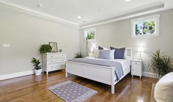 9206 FERNWOOD Rd, Bethesda, MD 20817