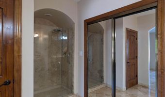 9804 BENTON St NW, Albuquerque, NM 87114