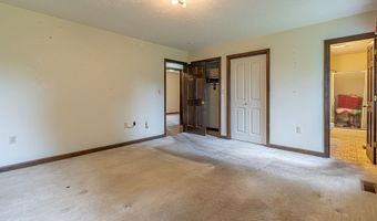 19464 Triple Crown Dr, Abingdon, VA 24211