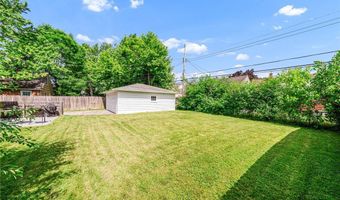 36 Lennox Ave, Amherst, NY 14226